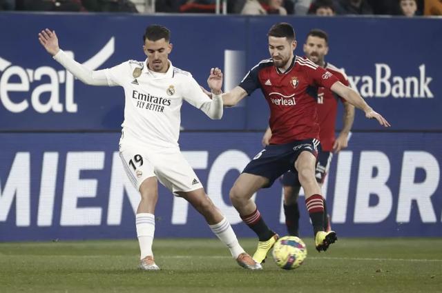 【西甲】巴尔韦德阿笑齐建功，皇马2比0客胜奥萨苏纳