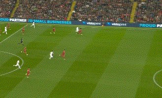 九游体育下载-【英超】中卫送礼 萨拉赫扳平 利物浦主场遭绝杀负