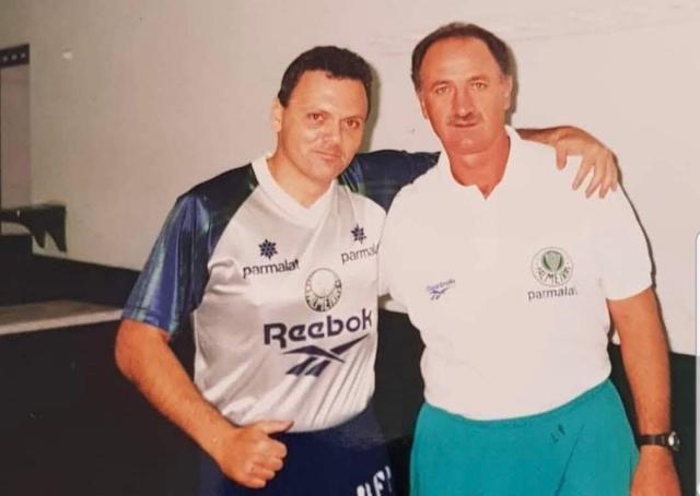 九游体育网地-巴西57岁球童 当了27年 他想干到干不动时为止