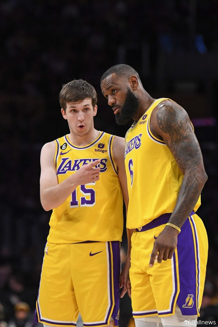 JIUYOU体育-皮尔斯建议詹姆斯立即退役：伤病潮已让湖人崩溃，他为联盟付出了一切|保罗·皮尔斯|勒布朗-詹姆斯|奥斯汀-里夫斯|奥斯汀·里夫斯|保罗-皮尔斯_新浪体育_新浪新闻